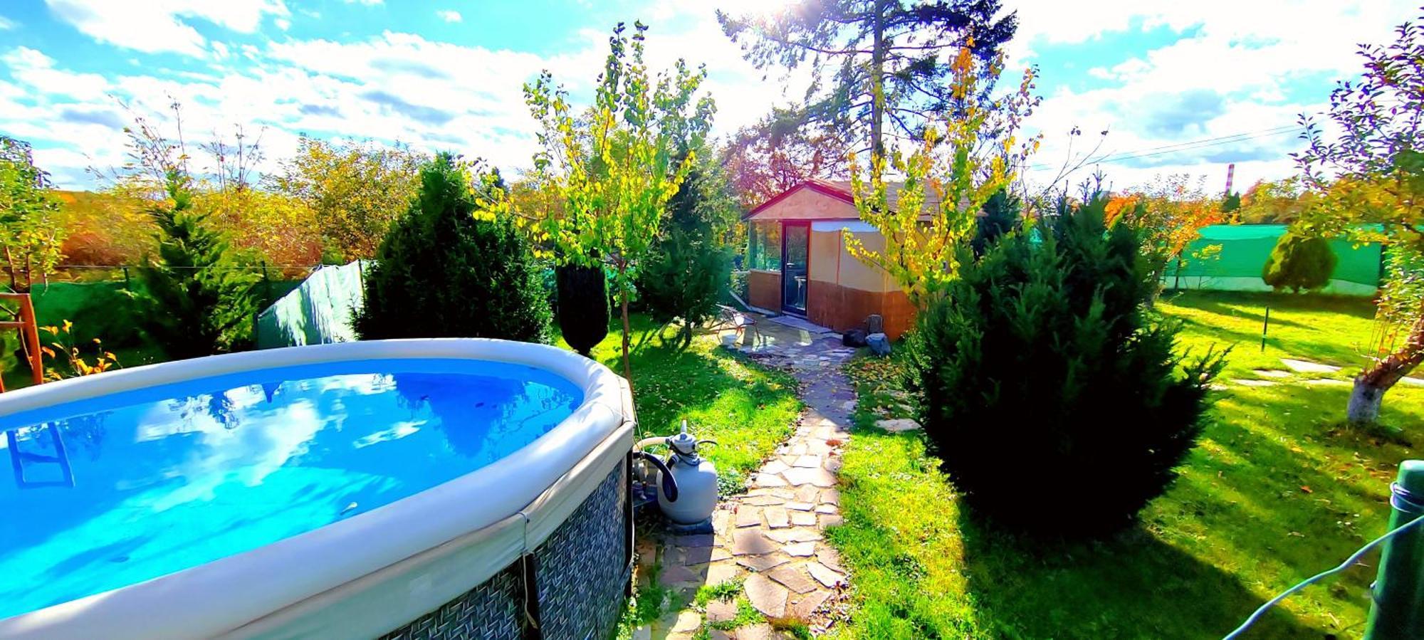 Casa de Férias The Garden House In 10 *