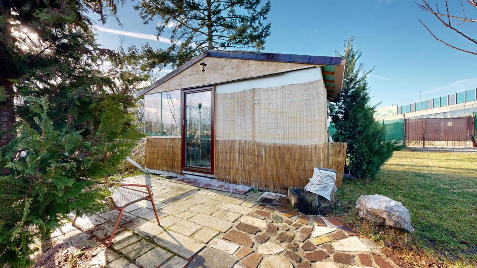 The Garden House In 10